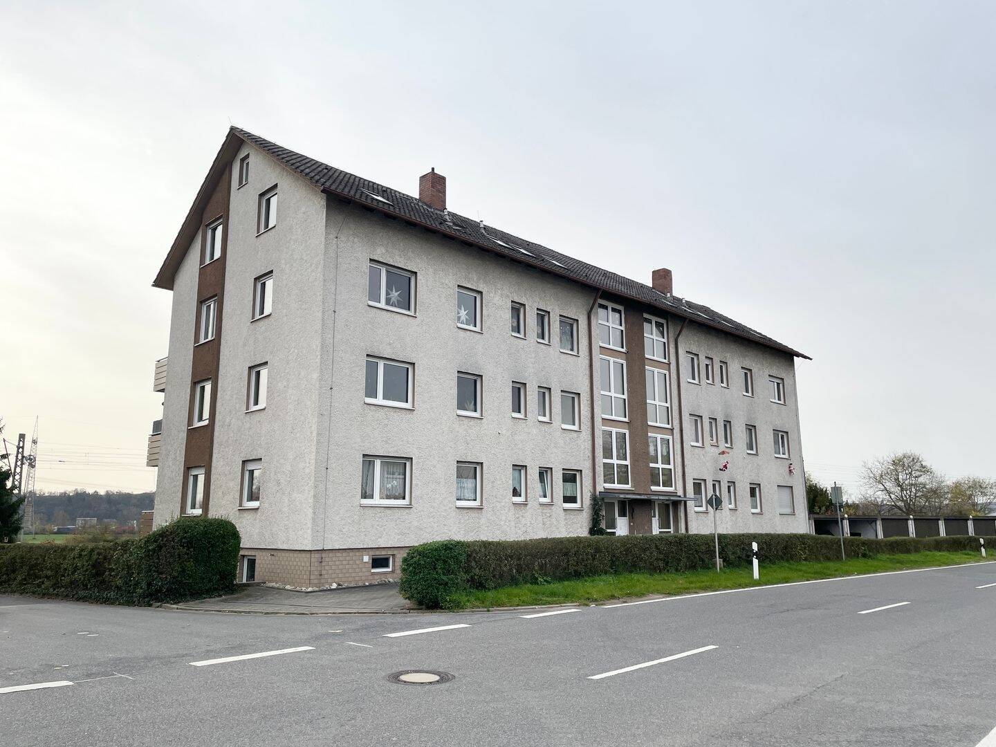 Thumbnail-Vermietetes Mehrfamilienhaus - 8 Wohneinheiten - gute Verkehrsanbindung