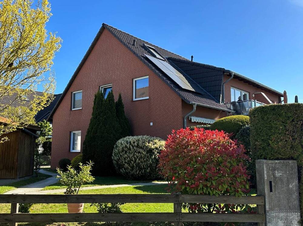 Thumbnail-Charmante 4-Zimmer-Wohnung mit Balkon in Hildesheim-Itzum