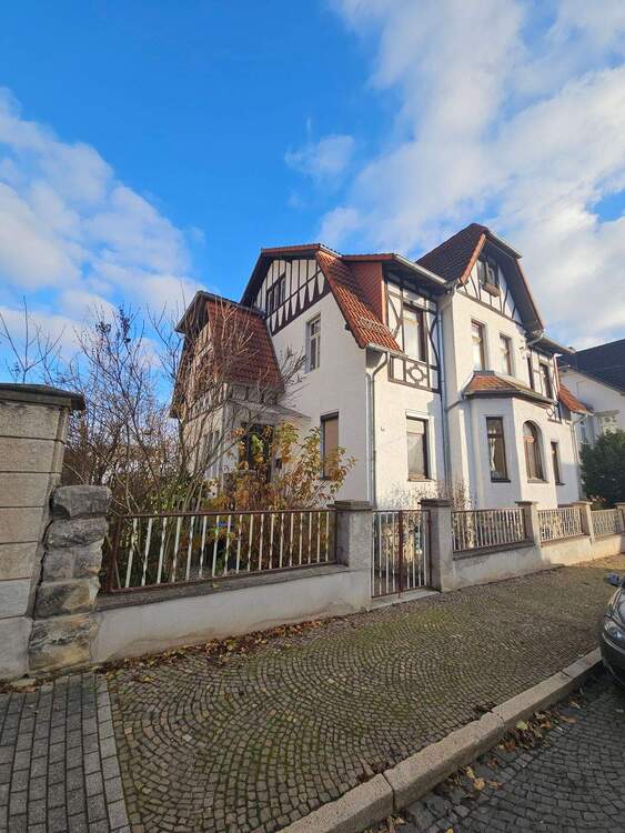 Thumbnail-Gelegenheit: Großes Stadthaus im Westviertel zu verkaufen