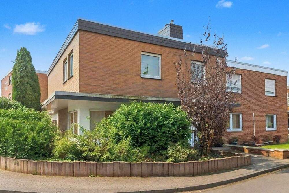 Thumbnail-Zentrumsnahes Einfamilienhaus in Ahlen: Renoviert, großzügig und ideal für Familien