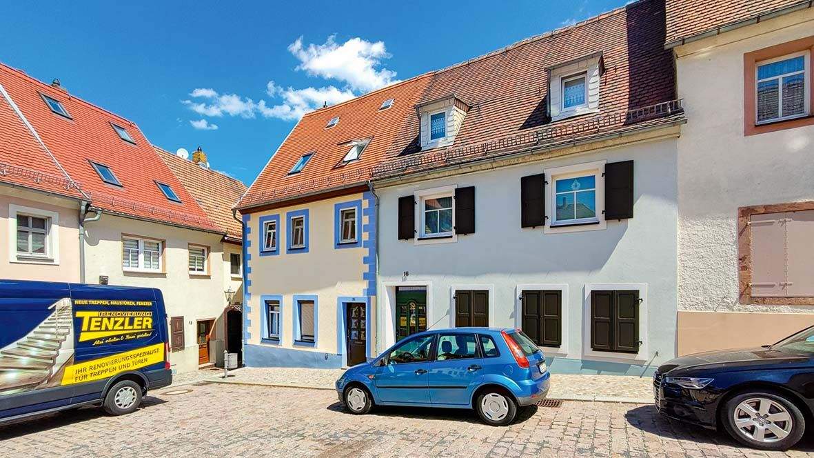 Thumbnail-Denkmalgeschütztes Wohnhaus in zentraler Lage