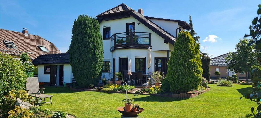 Thumbnail-Top gepflegtes Einfamilienhaus mit Südwest-Terrasse und unverbaubarem Naturblick