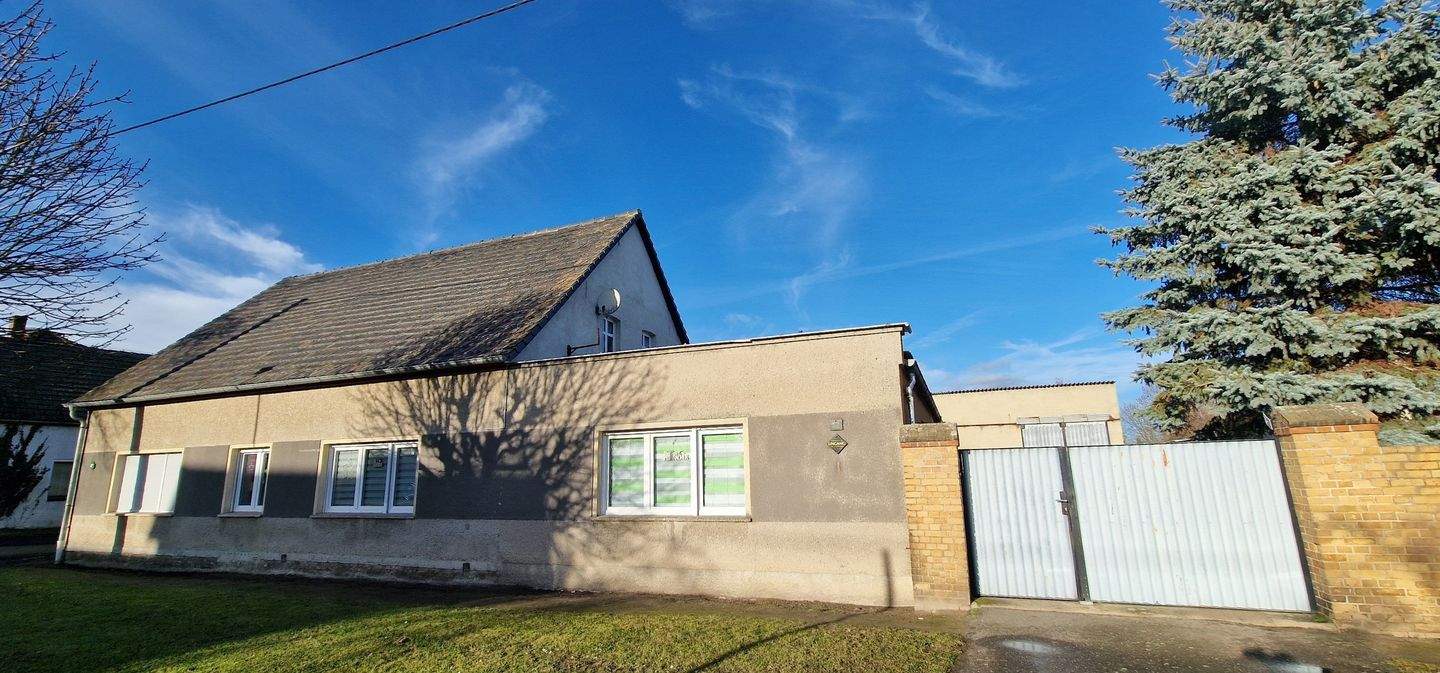 Thumbnail-Hier finden alle Platz - Großes Einfamilienhaus in Möllendorf bei Sonnewalde