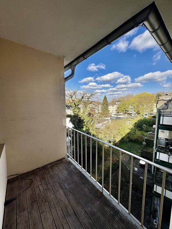 Thumbnail-Hell, gepflegt & bezugsfertig: Gemütliche 2,5-Zimmer-Wohnung mit Balkon in Holsterhausen
