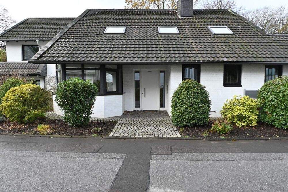 Thumbnail-Einfach Schöner Wohnen :) Klassisches Landhaus in modernem Look in Metzkausener Bestlage