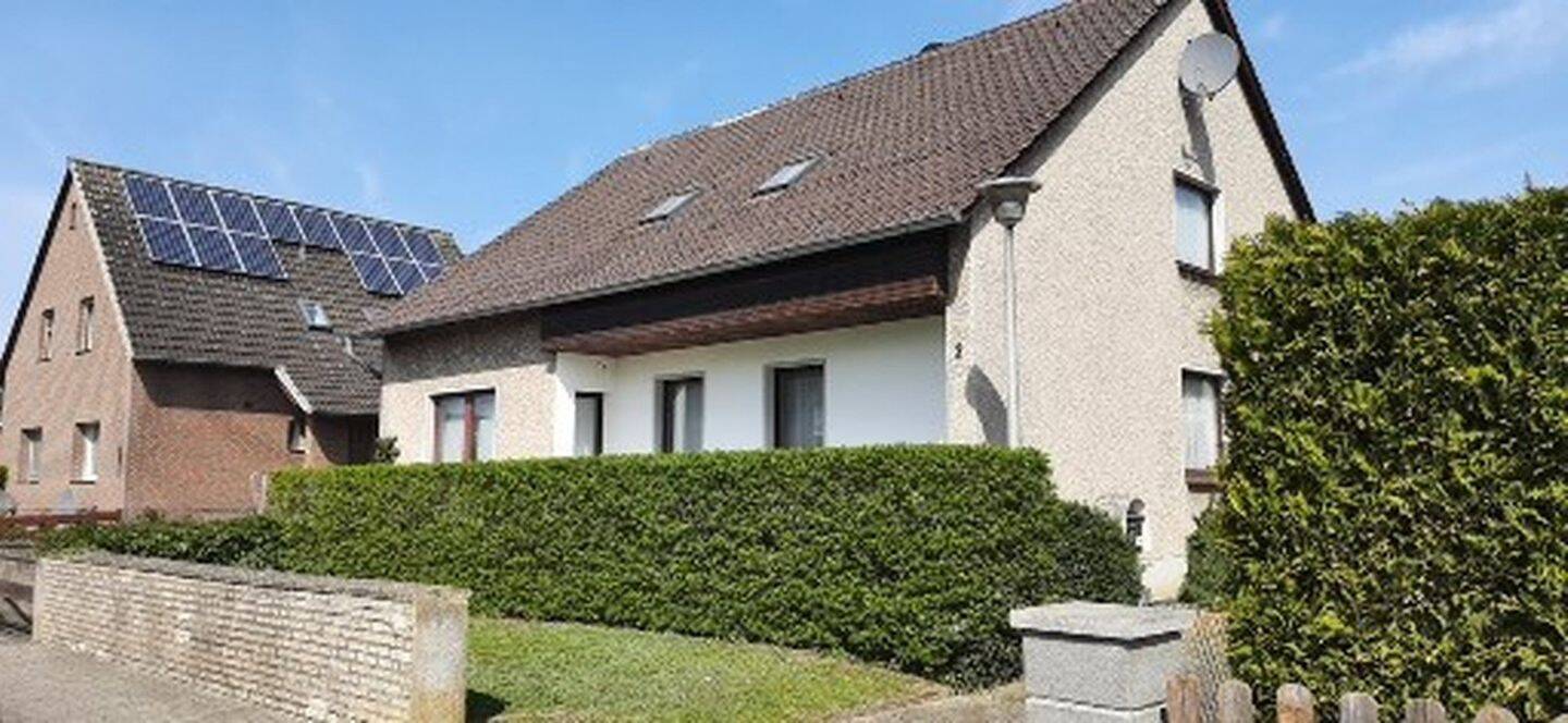 Thumbnail-Familienfreundliches Einfamilienhaus mit zwei Wohneinheiten - provisionsfrei