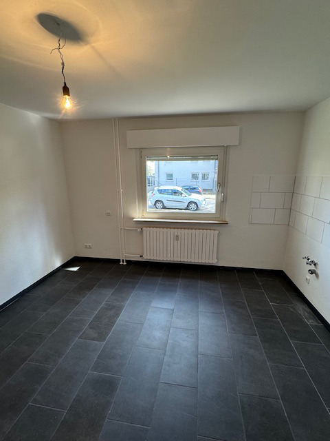 Thumbnail-Frisch renovierte 2-Zimmer-Wohnung im EG!