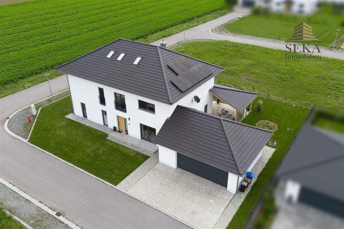 Thumbnail-RESERVIERT! Zeitlos elegantes Einfamilienhaus mit Panoramablick und Garten - Effizienzhaus 40 Plus