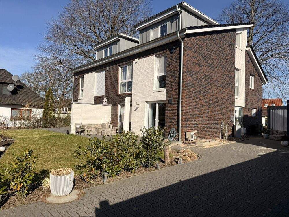 Thumbnail-Ihr neues Zuhause - Lichtdurchflutete Doppelhaushälfte mit tollem Grundriss!