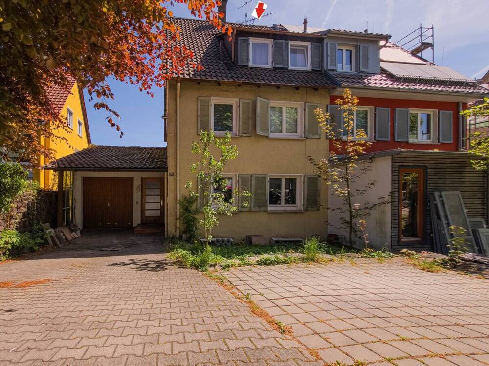 Thumbnail-Zweifamilienhaus als Doppelhaushälfte in Esslingen, Stadtteil Oberesslingen