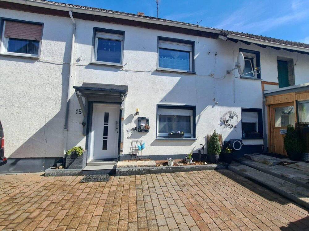 Thumbnail-Gepflegtes Einfamilienhaus in ruhiger Lage mit Garten -provisionsfrei