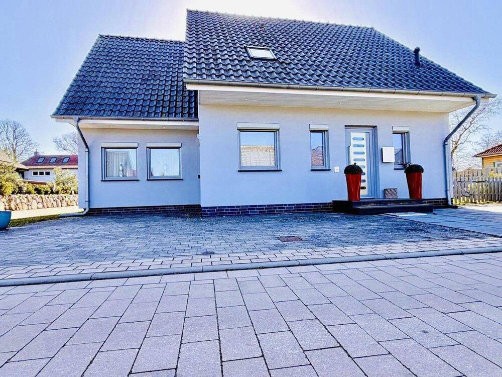 Thumbnail-Modernes Einfamilienhaus nur wenige Schritte bis zum Ostseestrand