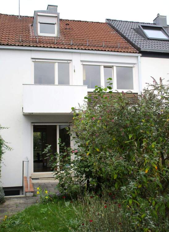 Hausansicht Gartenseite
