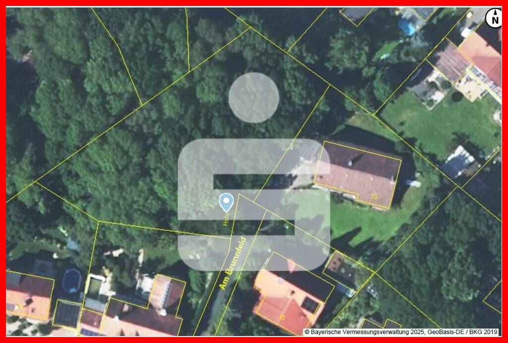 Thumbnail-Idyllisches, großes Wohnbaugrundstück in Hanglage mit Waldfläche