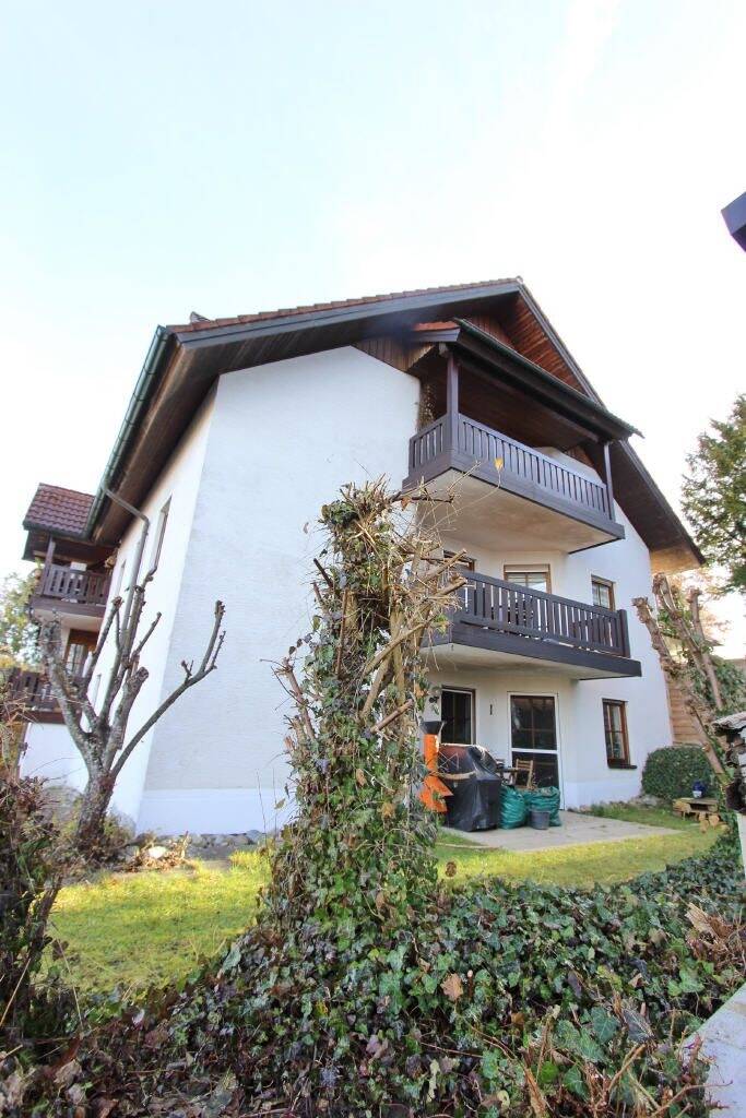 Thumbnail-3 Zimmer Wohnung mit tollem Blick über die Stadt