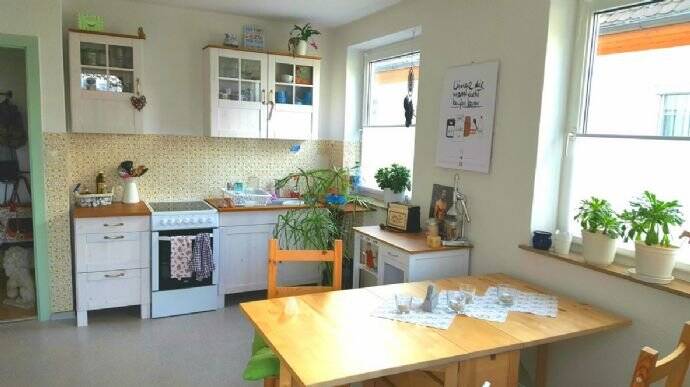 Thumbnail-Gemütliche 2,5 ZIMMERWOHNUNG IN ZENTRALER LAGE - Große TERRASSE