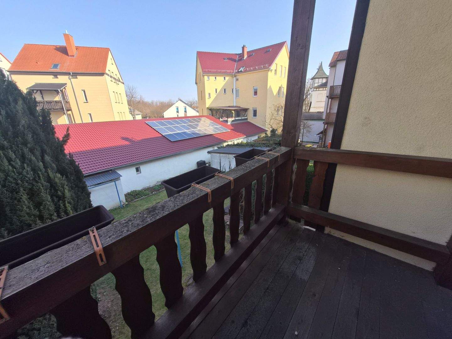 Thumbnail-Mit neuer Einbauküche - Besichtigungstermine bitte telefonisch abstimmen - 2 Raum-Wohnung im 1.Obergeschoss mit Balkon sucht neuen Mieter