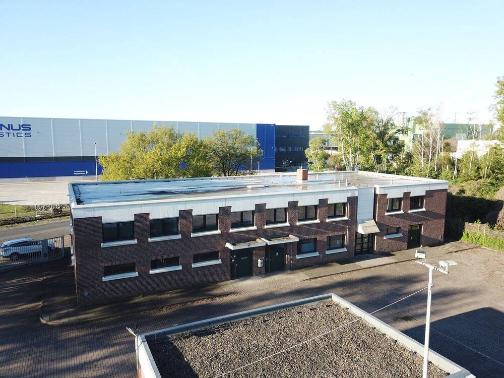 Thumbnail-Gewachsener Betriebsstandort im Logistikzentrum Brink-Hafen - Hallen, Büros, 4.400 m² Außengelände