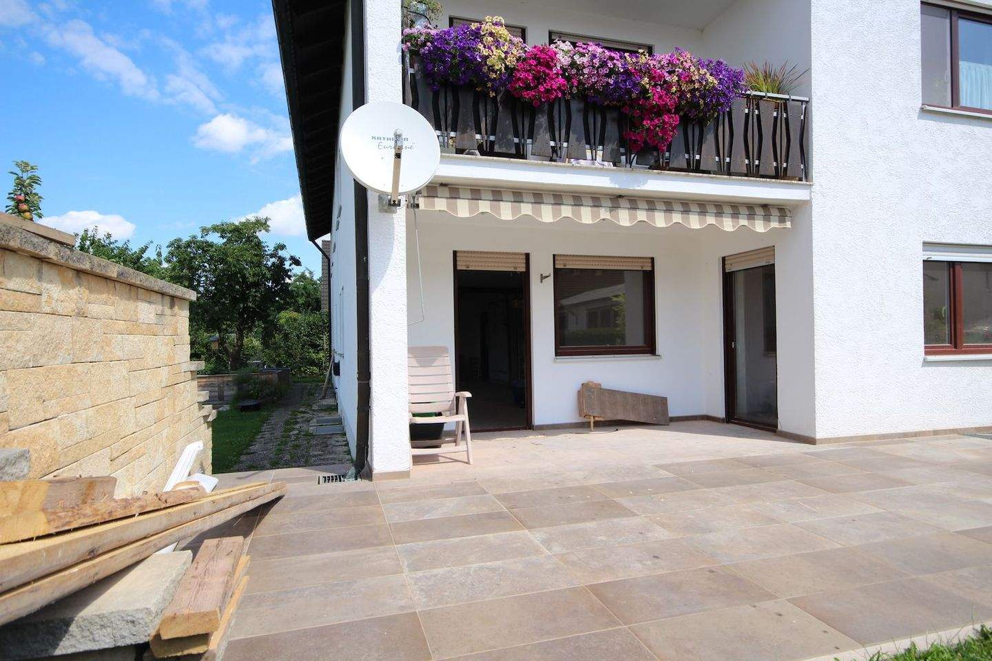 Thumbnail-Großzügige Wohnung im EG mit großem Garten