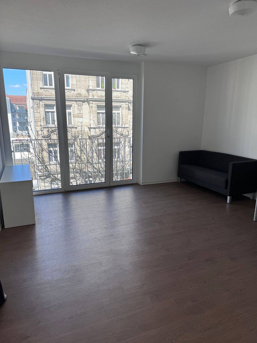 Thumbnail-Schöne möblierte 2-Zimmer-Wohnung in zentraler Lage