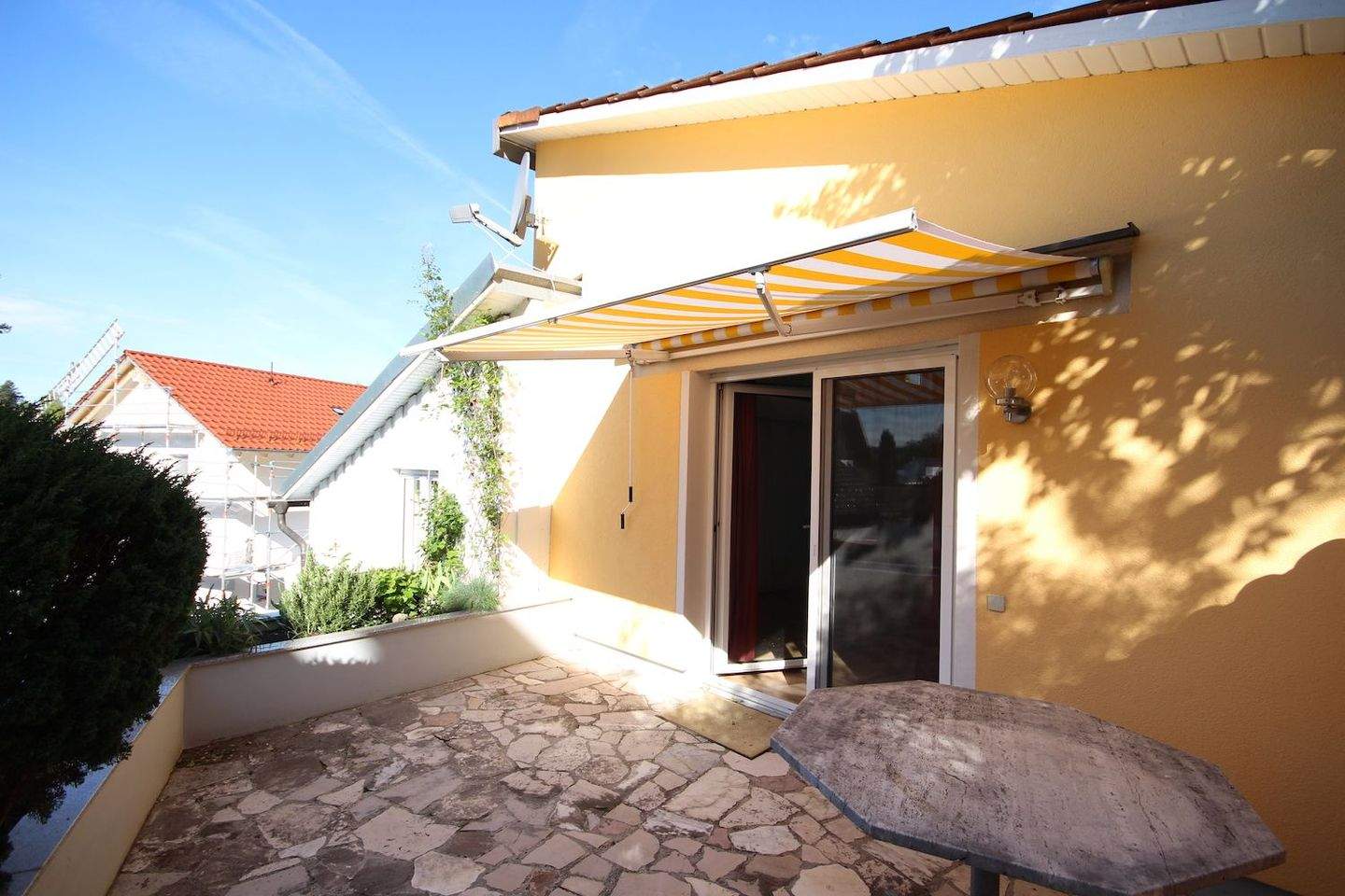 Thumbnail-Charmantes Haus mit 3,5 Zimmern ideal für Individualisten