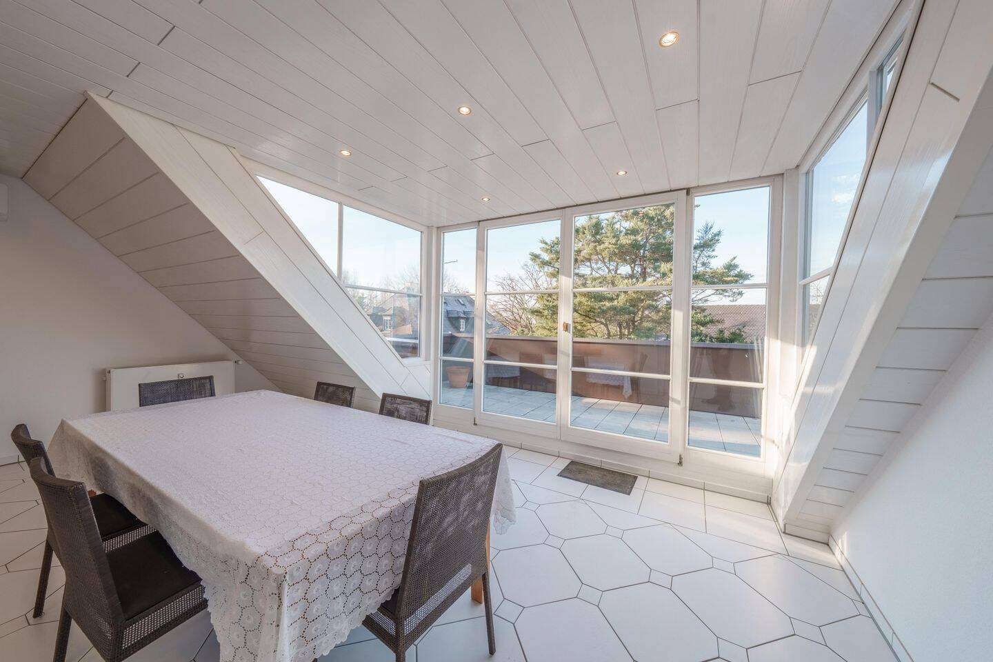 Thumbnail-Exklusive 3 ½-Zimmer-Dachgeschosswohnung in Heilbronner Toplage