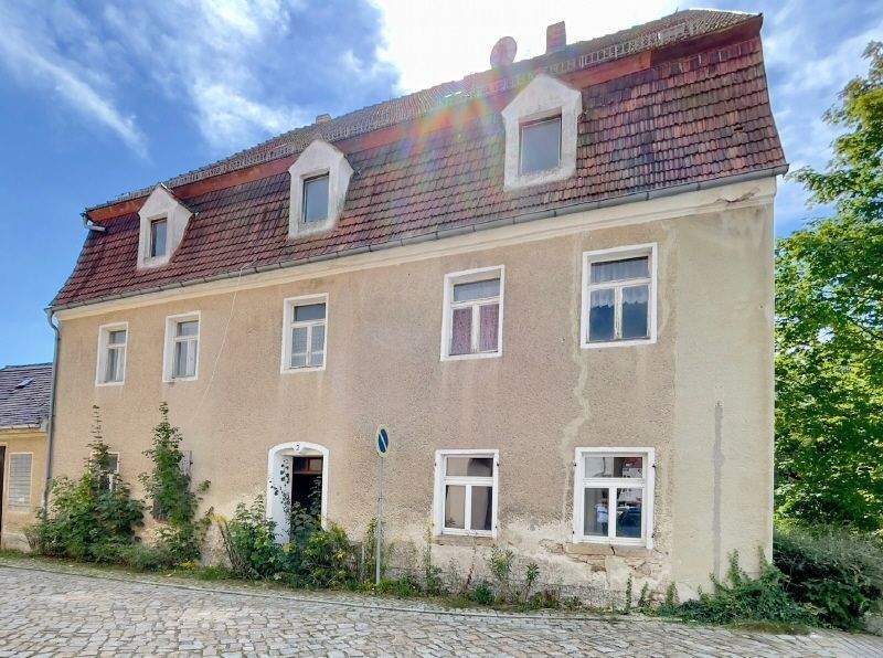 Thumbnail-Mehrfamilienhaus leerstehend zum Sanieren in Königsbrück