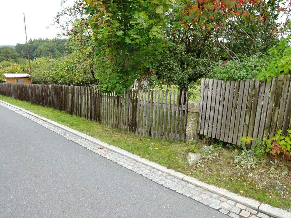 Thumbnail-Top Baugrundstück in Ortsrandlage