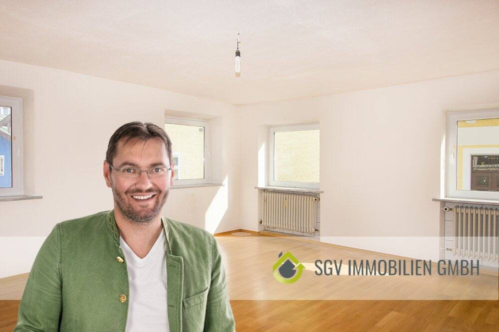 Thumbnail-Geräumiges Wohnhaus mit kleiner Gewerbeeinheit in Waging am See