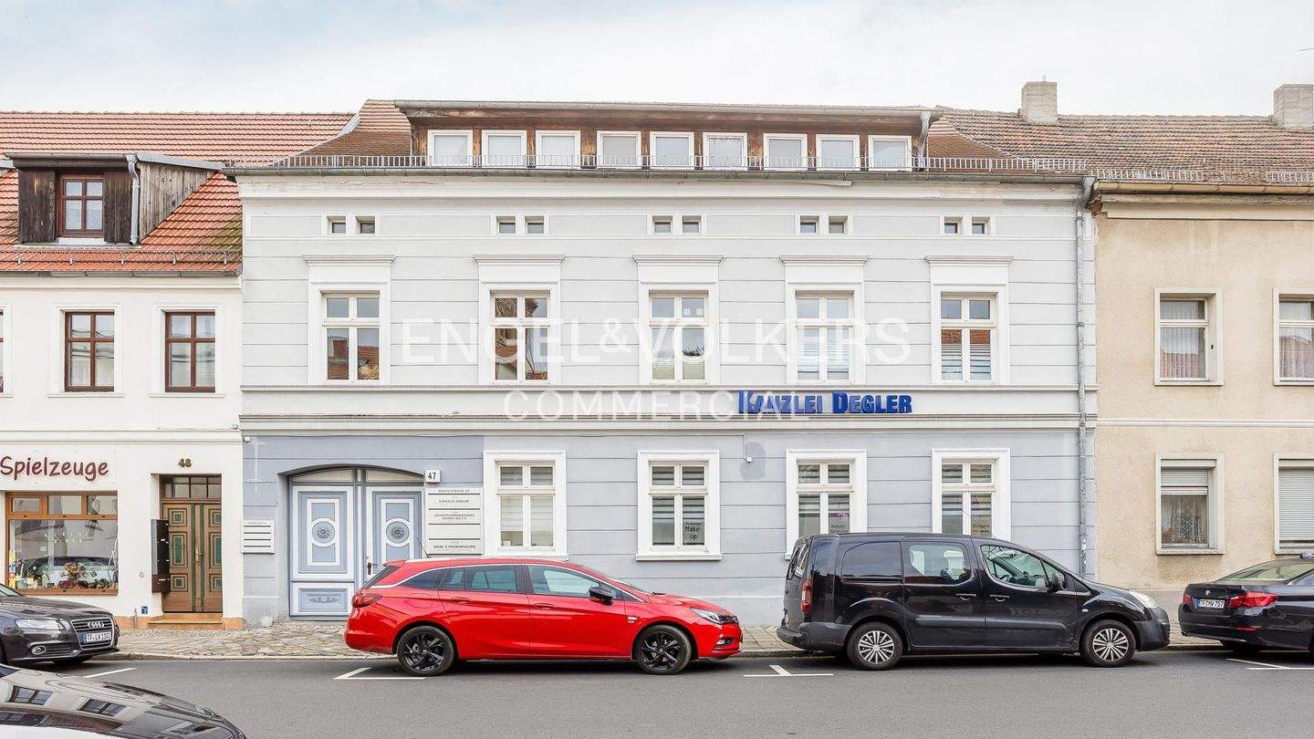 Thumbnail-Wohn- und Geschäftshaus in zentraler Lage von Luckenwalde mit Potential