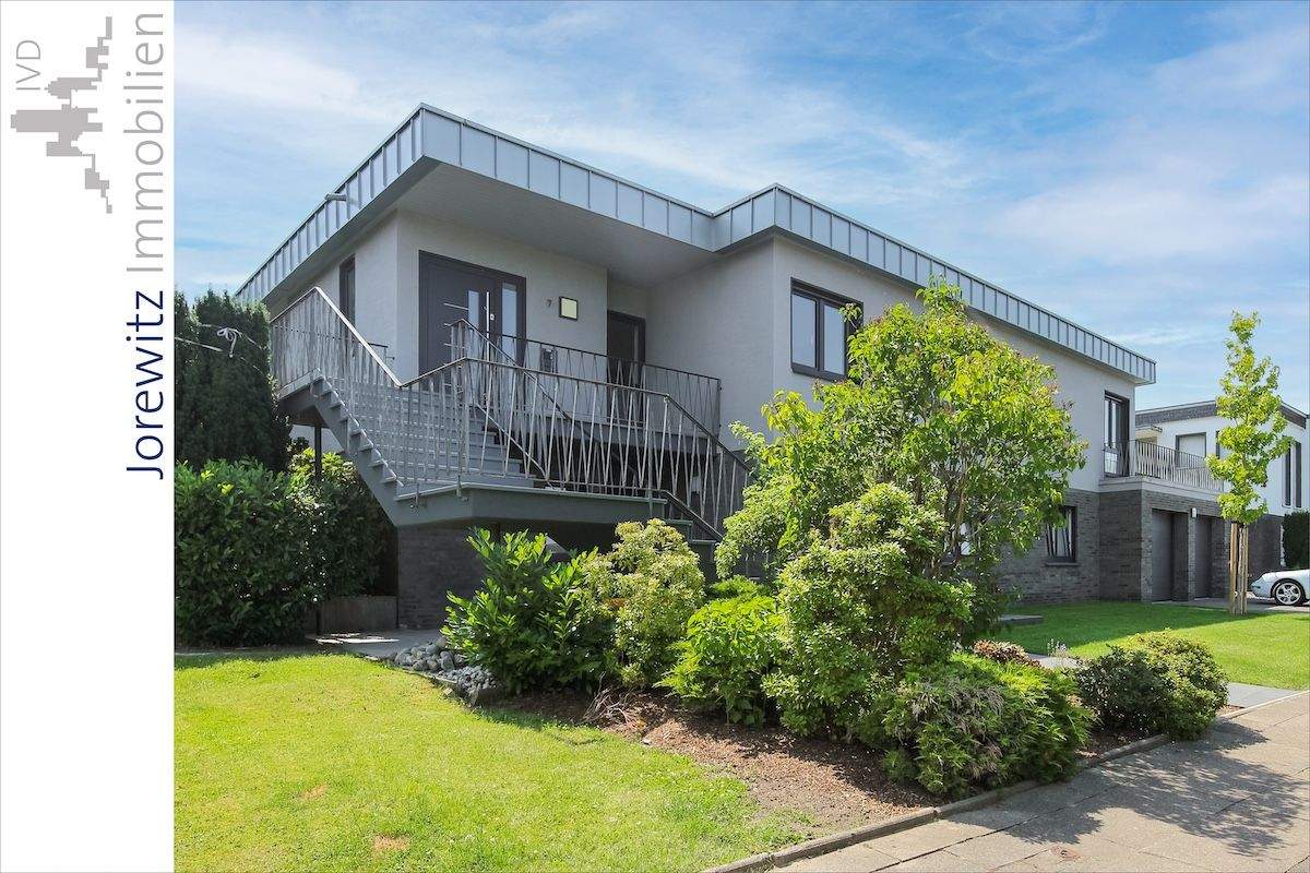 Thumbnail-Top-Lage Sieker-Schweiz: Bungalow mit Einliegerwohnung, Doppelgarage und schönem Gartengrundstück