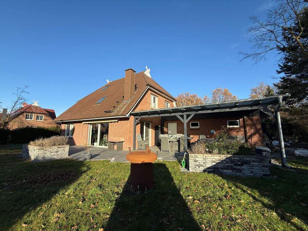 Thumbnail-*** Top gepflegtes Einfamilienhaus mit viel Platz für die ganze Familie ***