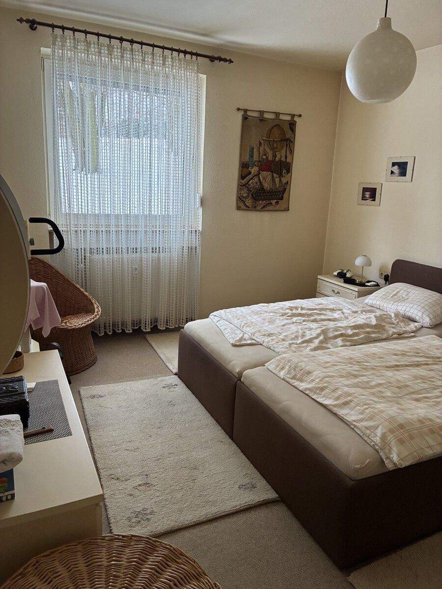 Thumbnail-Sofort frei, Ebenerdige Gelegenheit auf dem Eschberg 4-5 Zimmer