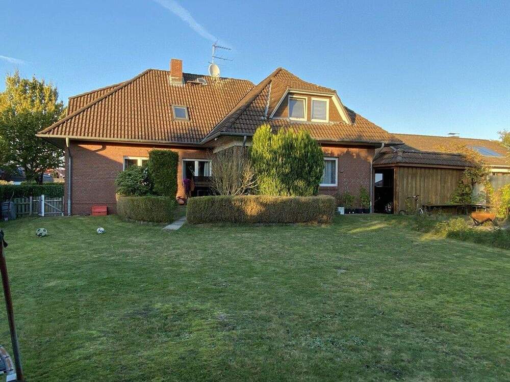 Thumbnail-Attraktives Zweifamilienhaus in zentraler Lage von Kutenholz