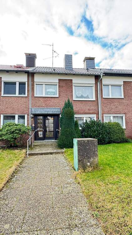 Thumbnail-Gemütliches Einfamilienhaus mit Balkon in Marl - Ideal für Familien