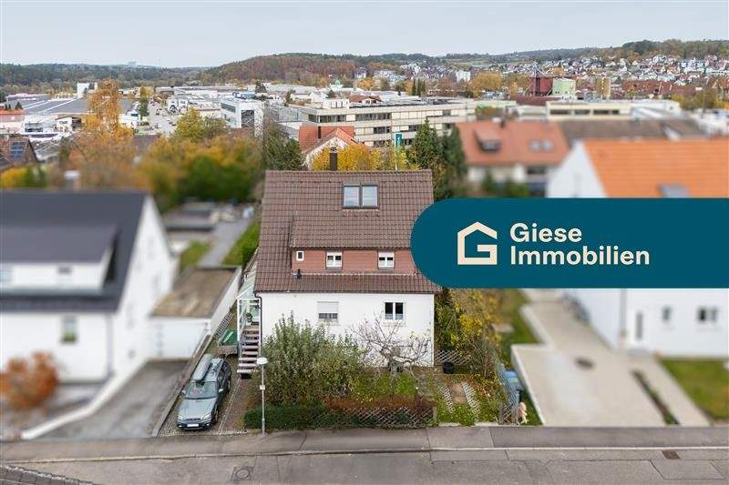 Thumbnail-Charmantes Einfamilienhaus mit großem Gartenparadies