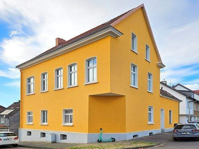 Thumbnail-Modernisiertes Mehrfamilienhaus in einer bevorzugten Wohnlage von Solingen.