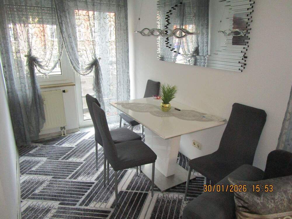 Thumbnail-Attraktive 3 Zimmer Wohnung mit Balkon und Tiefgaragenstellplatz in zentraler Nürnberger Citylage zu verkaufen