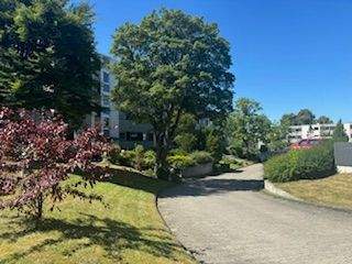 Thumbnail-renovierungsbedürftige aber gut geschnittene 3,5 Zimmerwohnung am Detmeroder Teich (grüner Stadtteil von Wolfsburg)