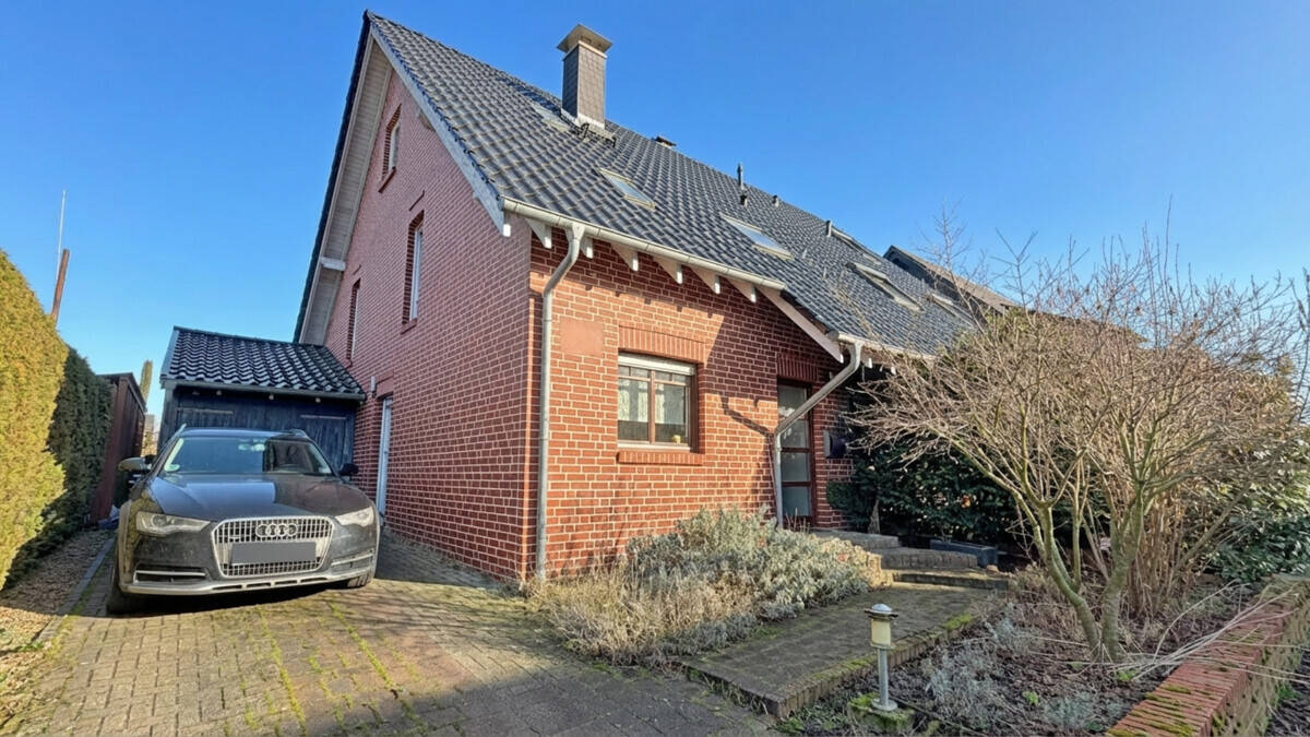 Thumbnail-Doppelhaushälfte mit Garage & Garten in Hamminkeln-Ringenberg