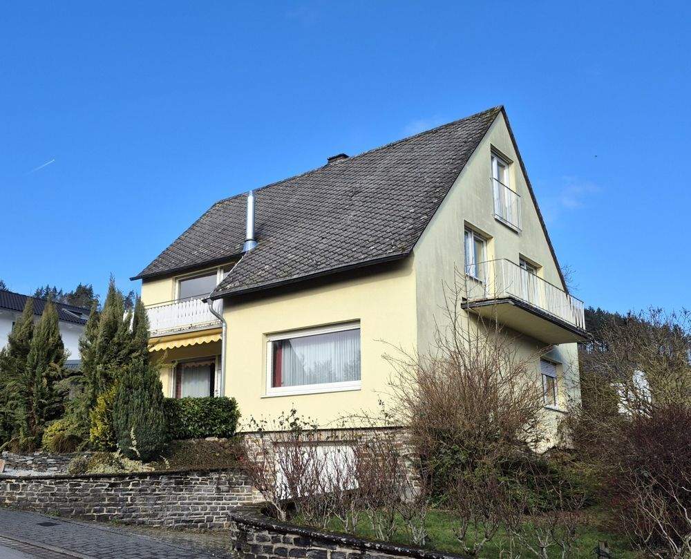 Thumbnail-Traben: Großzügiges Raumangebot im Einfamilienhaus mit Garten und Garage in beliebter Wohnlage!