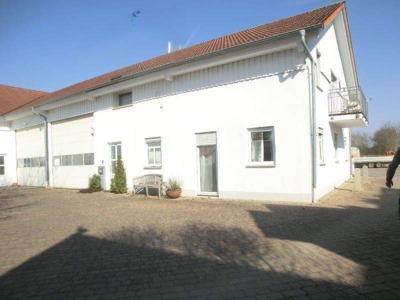 Thumbnail-Reihenendhaus - renoviert und erweiterungsfähig