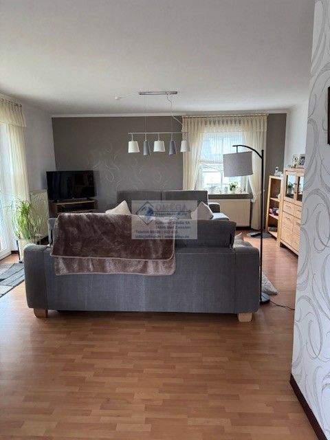 Thumbnail-Reserviert: Schöne große Erdgeschosswohnung mit Balkon+Garage