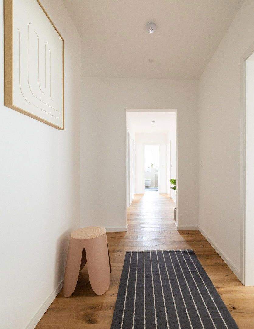 Thumbnail-Modernes Design trifft Burg-Panorama: Sanierte 4-Zimmer-Wohnung im Herzen Königsteins