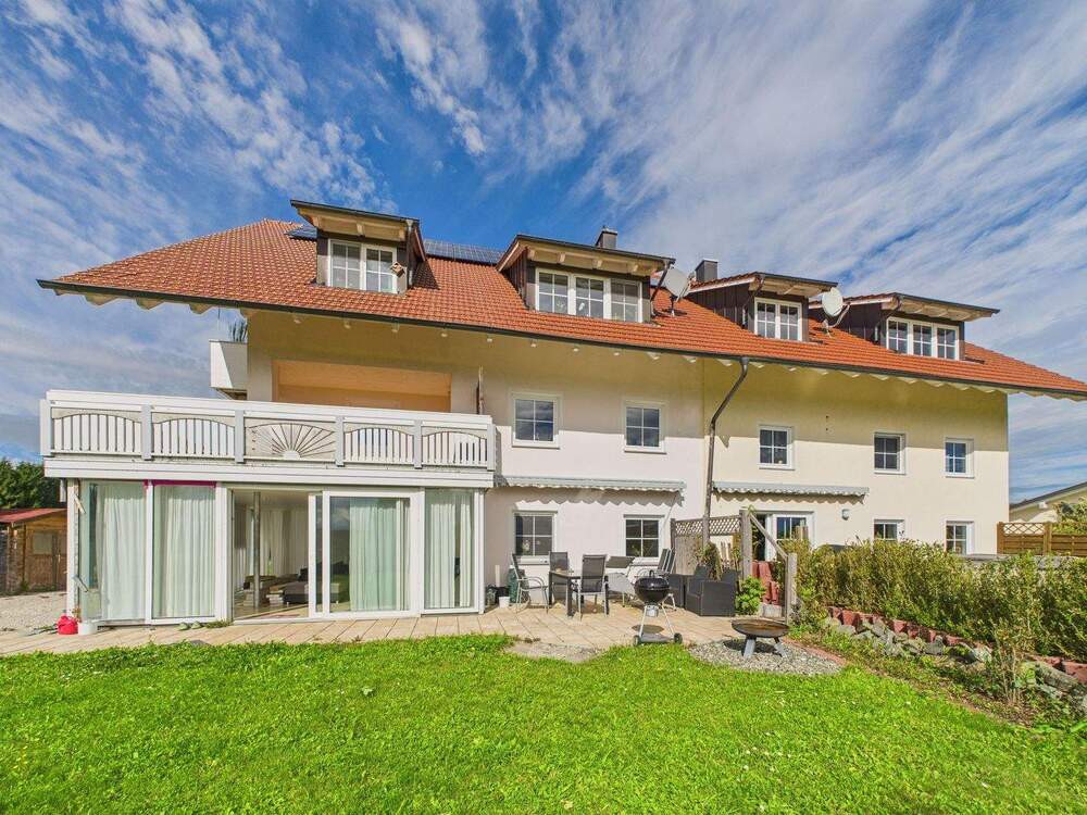 Thumbnail-Traumhaftes Mehrfamilienhaus mit idyllischem Bergpanorama