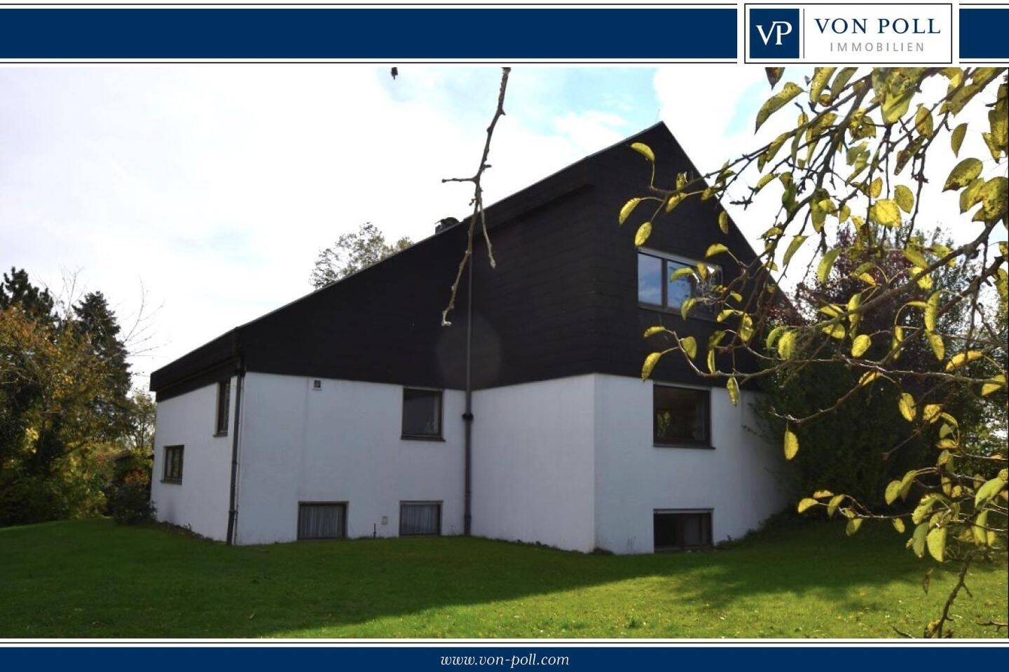 Thumbnail-Großzügiges Zweifamilienhaus mit Doppelgarage, weiteren Ausbaureserven und zusätzlichem Bauplatz!