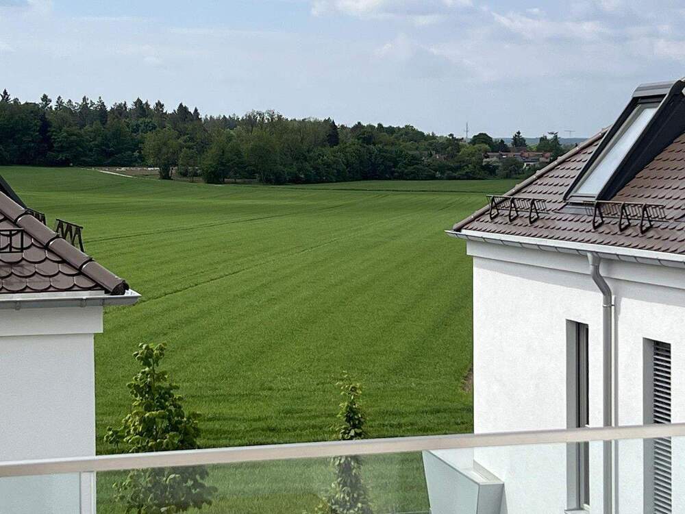 Thumbnail-2 12 Zimmer Dachterrassen Maisonette in Planegg mit niedrigen Nebenkosten