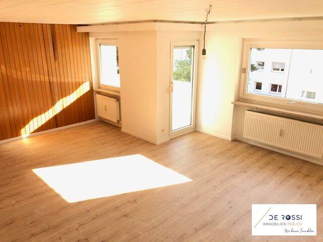 Thumbnail-AB JUNI FREI GROSSE 3 ZIMMERWOHNUNG MIT BALKON UND EINBAUKÜCHE