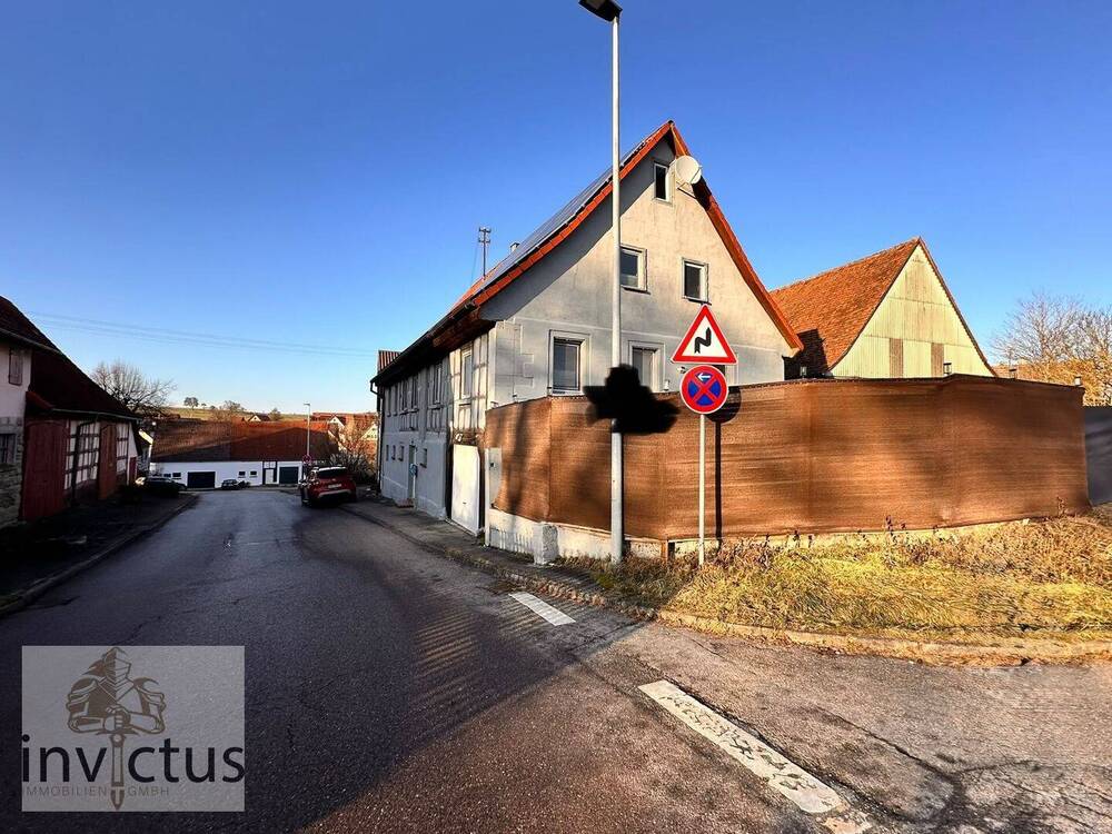 Thumbnail-Familienfreundliches Einfamilienhaus in Feldrandlage mit Photovoltaik & E-Auto inklusive