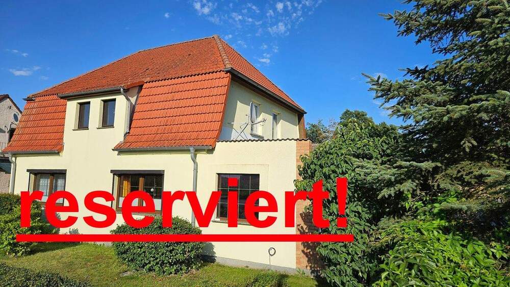 Thumbnail-Haus am Dorfrand mit viel Platz in Haus, Hof, Nebengebäuden und Garten!